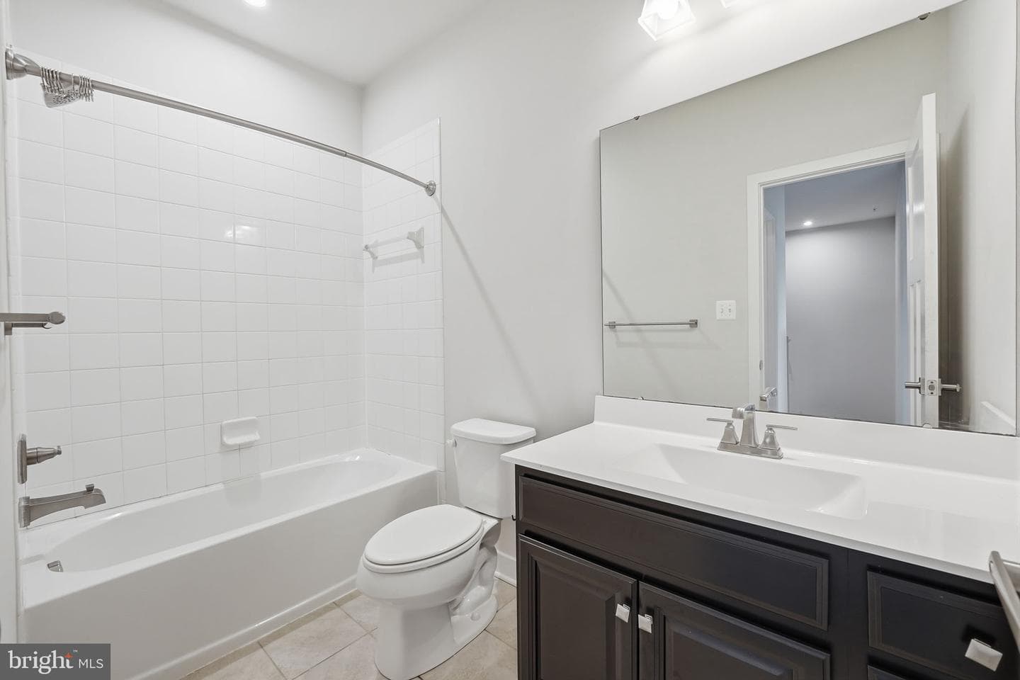 10929 Cavendish Aly Alley photo 28