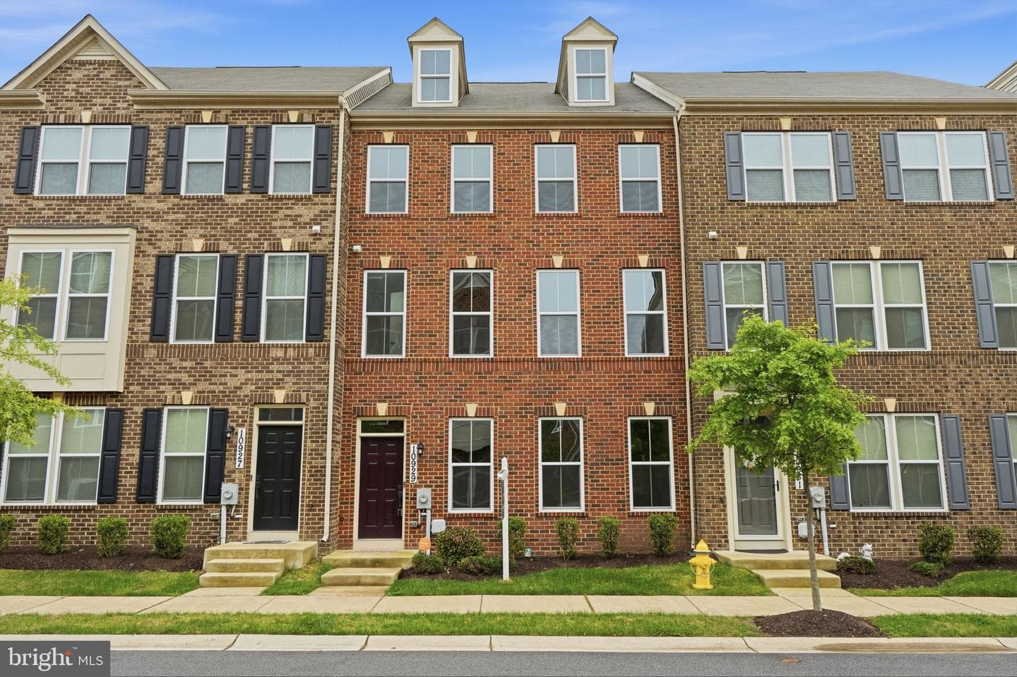 10929 Cavendish Aly Alley photo 34