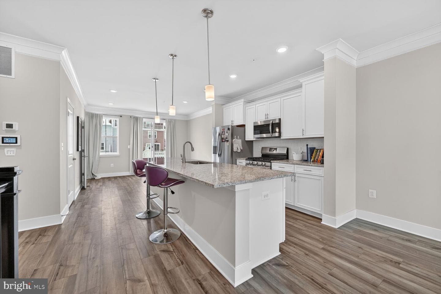 11504 Mary Shelley Place photo 2