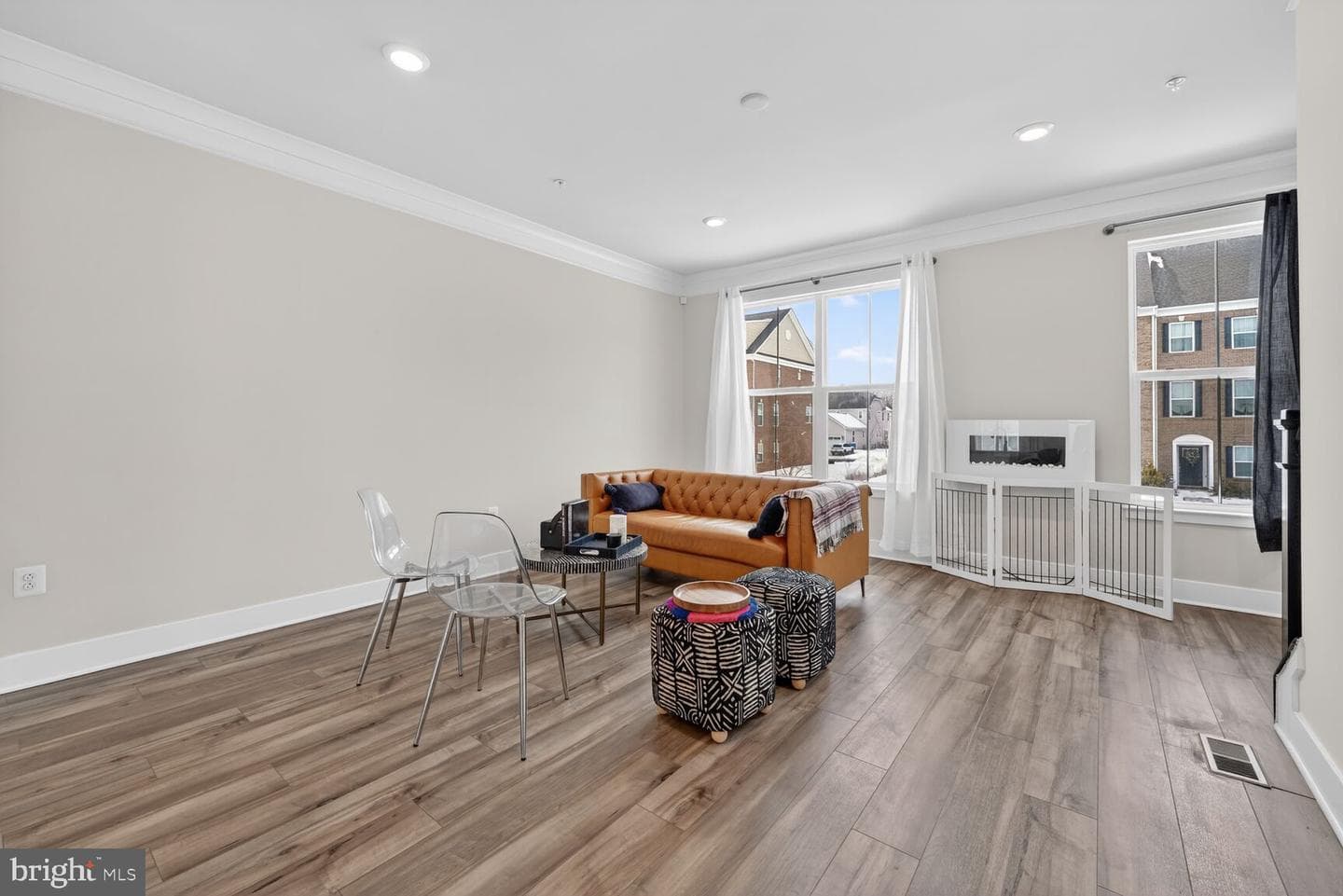 11504 Mary Shelley Place photo 9