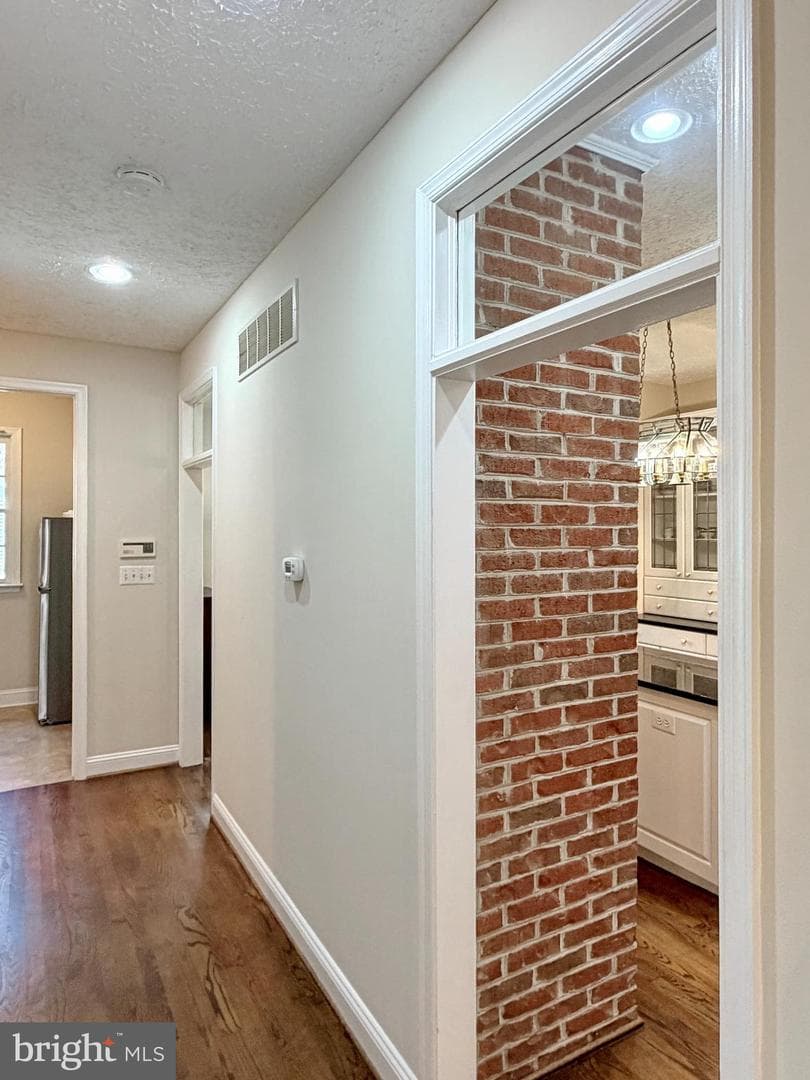 15119 Beacon Hill Circle photo 22