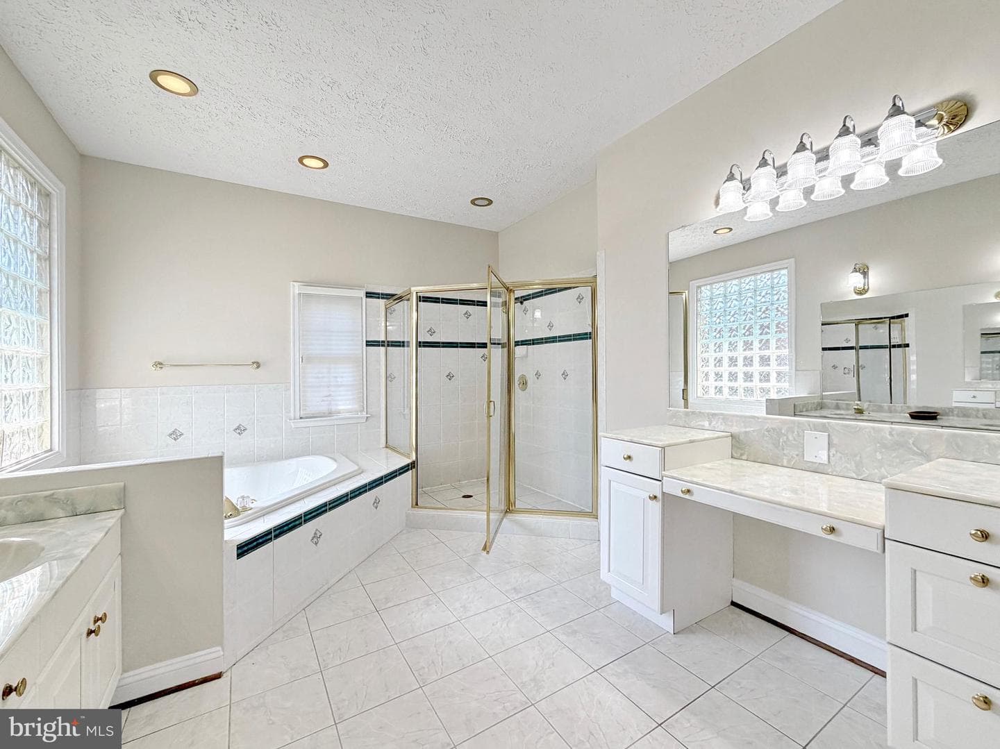 15119 Beacon Hill Circle photo 56