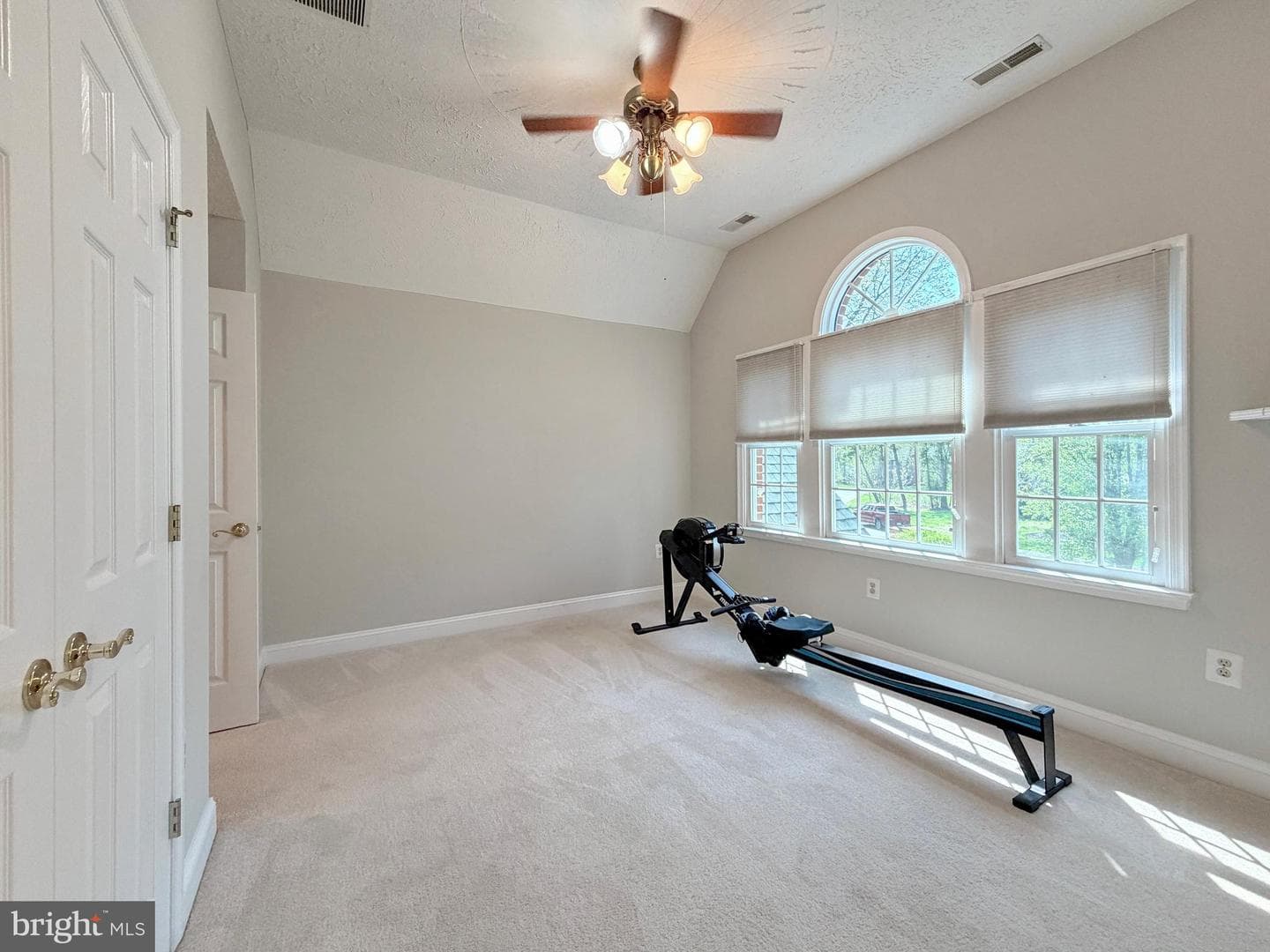 15119 Beacon Hill Circle photo 68