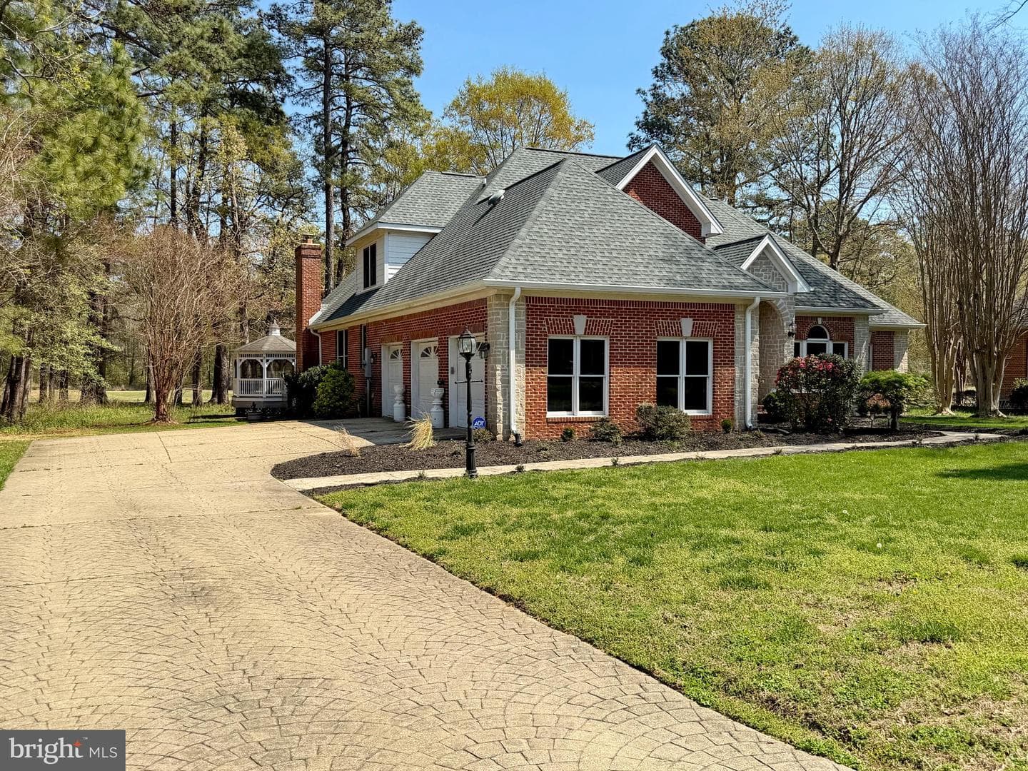 15119 Beacon Hill Circle photo 81