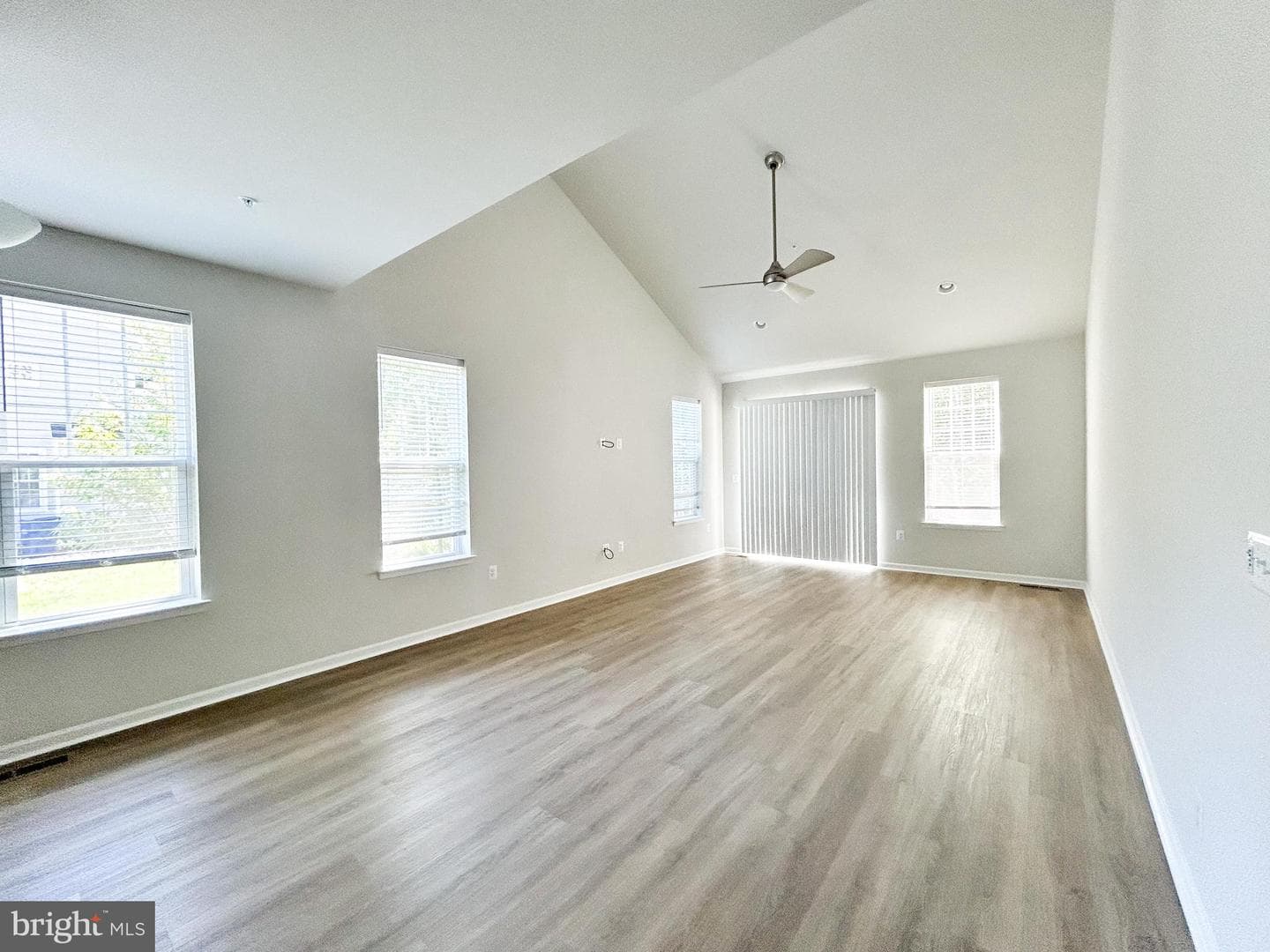 11521 Beacon Hill Court photo 23