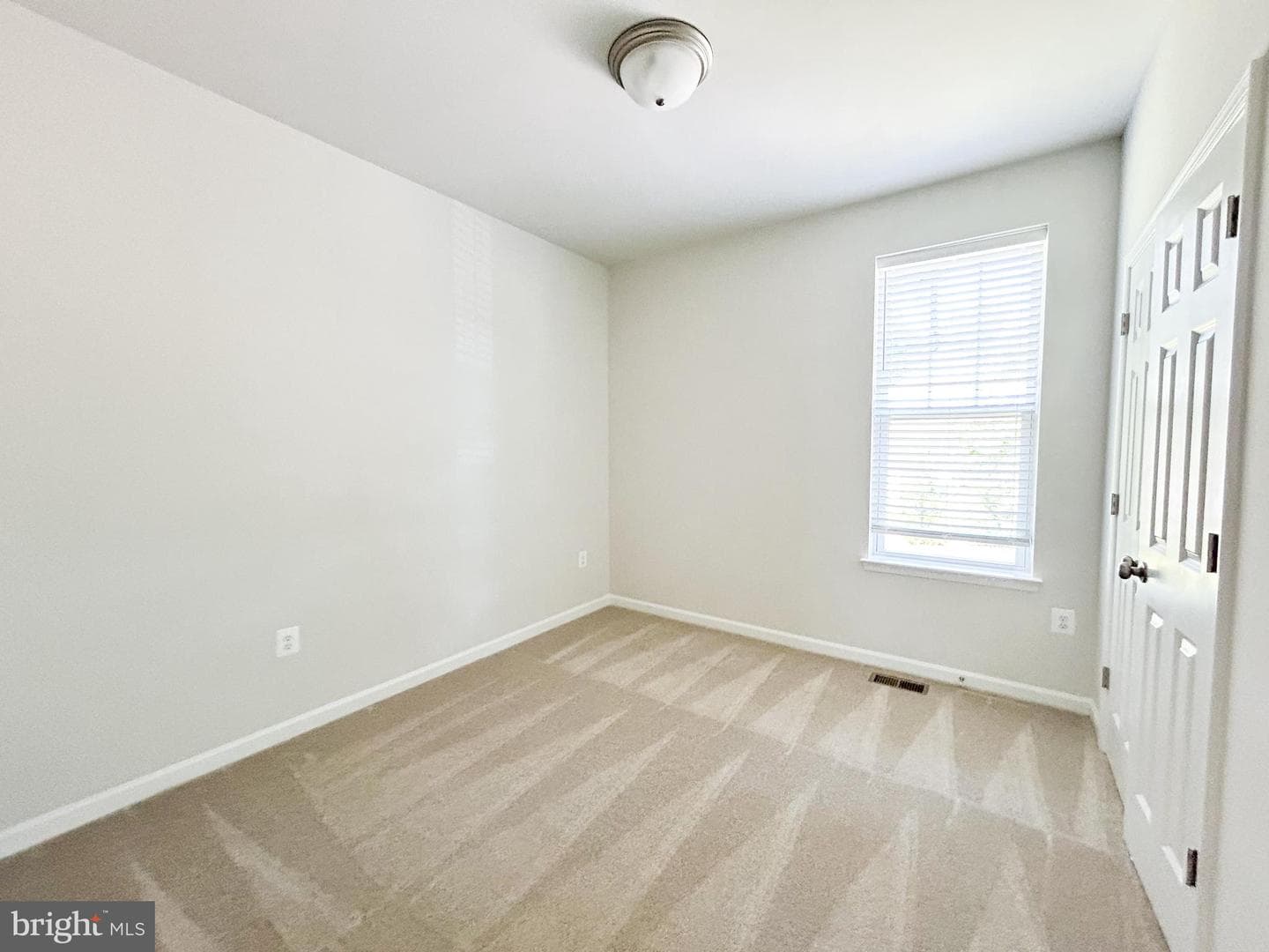 11521 Beacon Hill Court photo 31