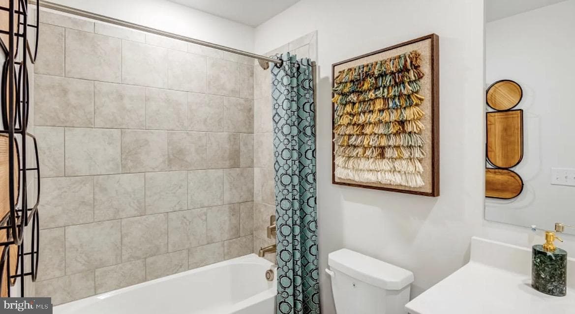 5820 Calypso Court photo 12