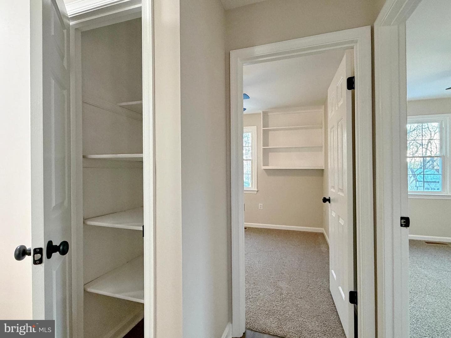 6887 Kangaroo Drive photo 23