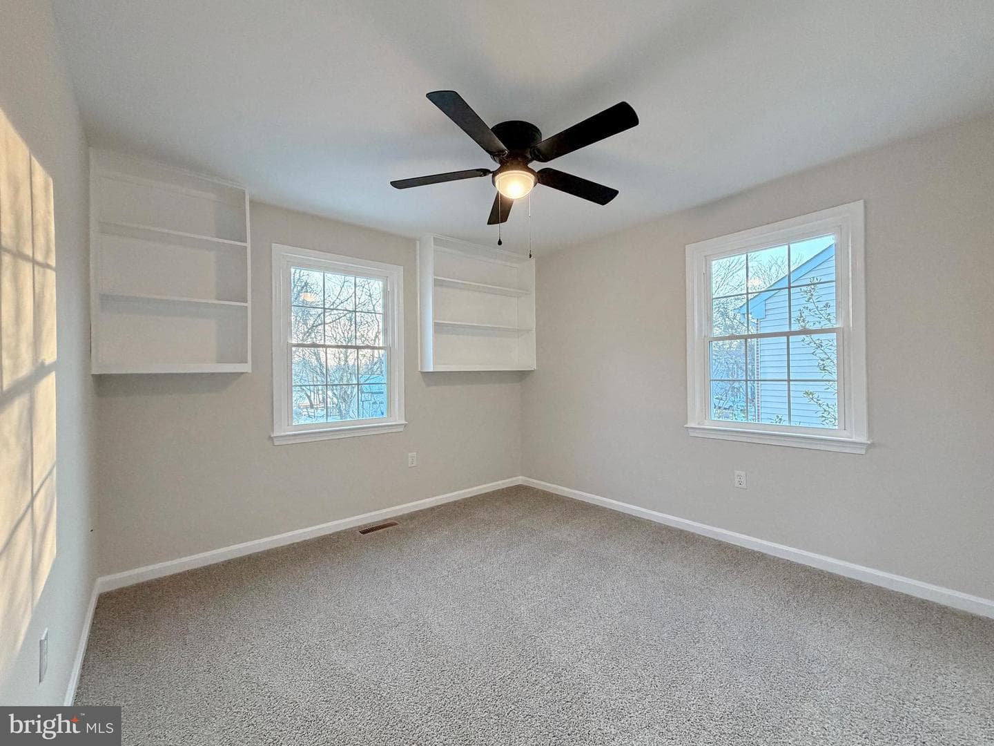 6887 Kangaroo Drive photo 31