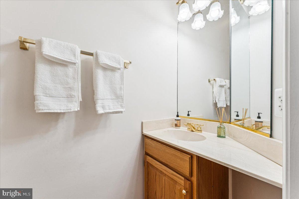 5630 Lewisville Place photo 37