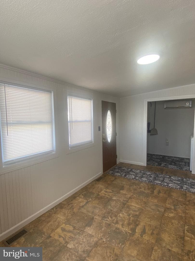 82 Circle Avenue photo 18