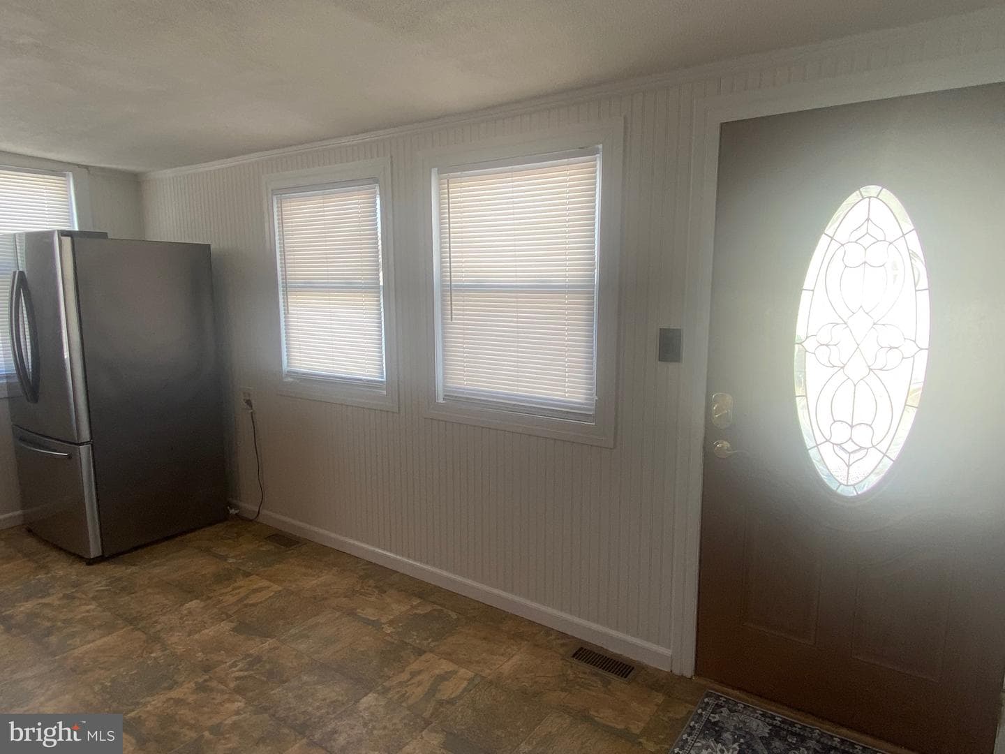 82 Circle Avenue photo 4