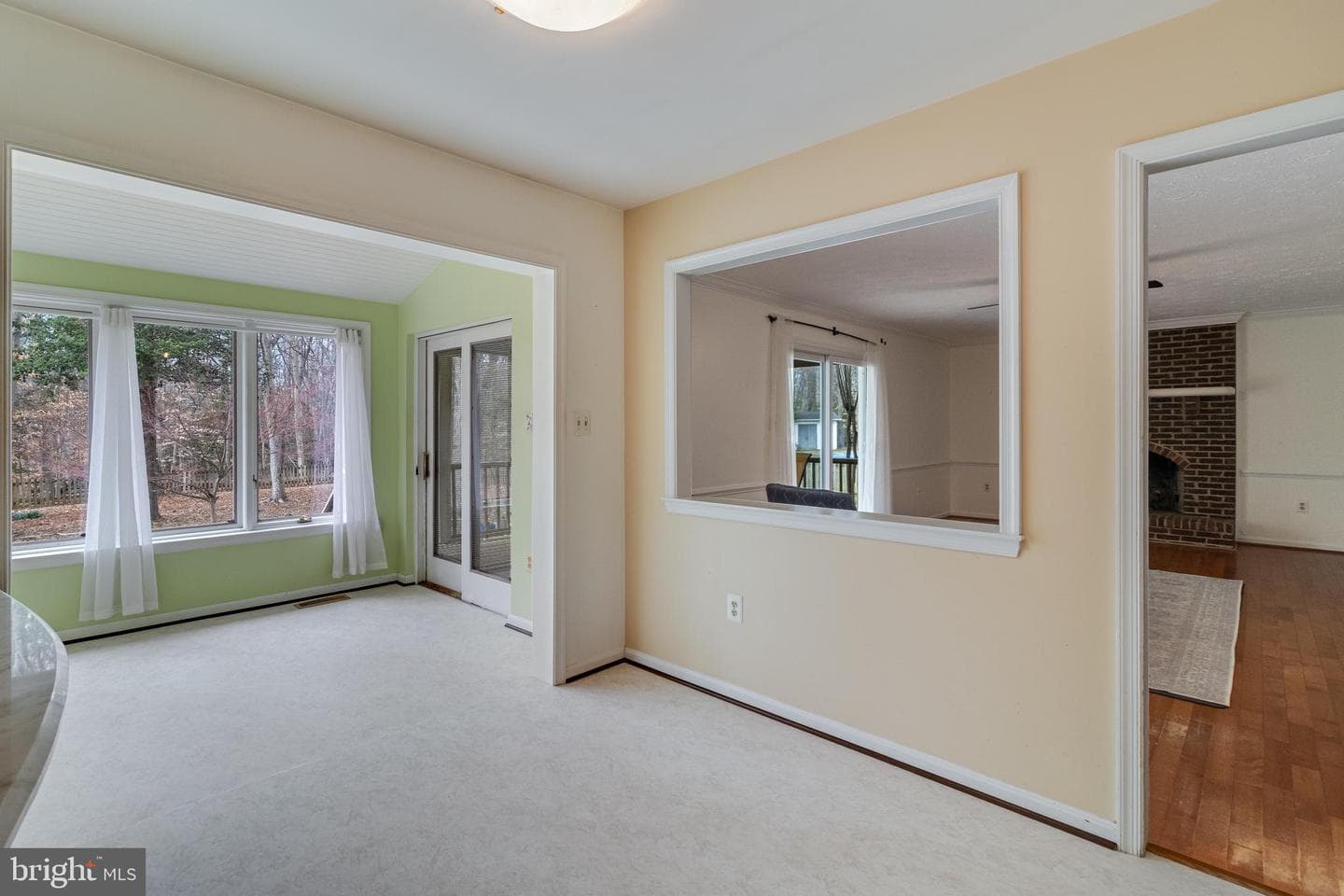 1013 Suffolk Drive photo 35