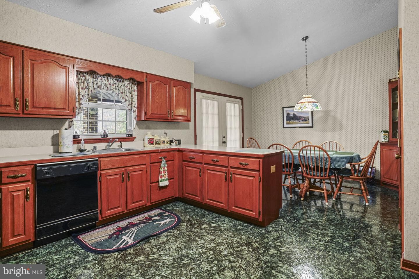 113 Morris Drive photo 8