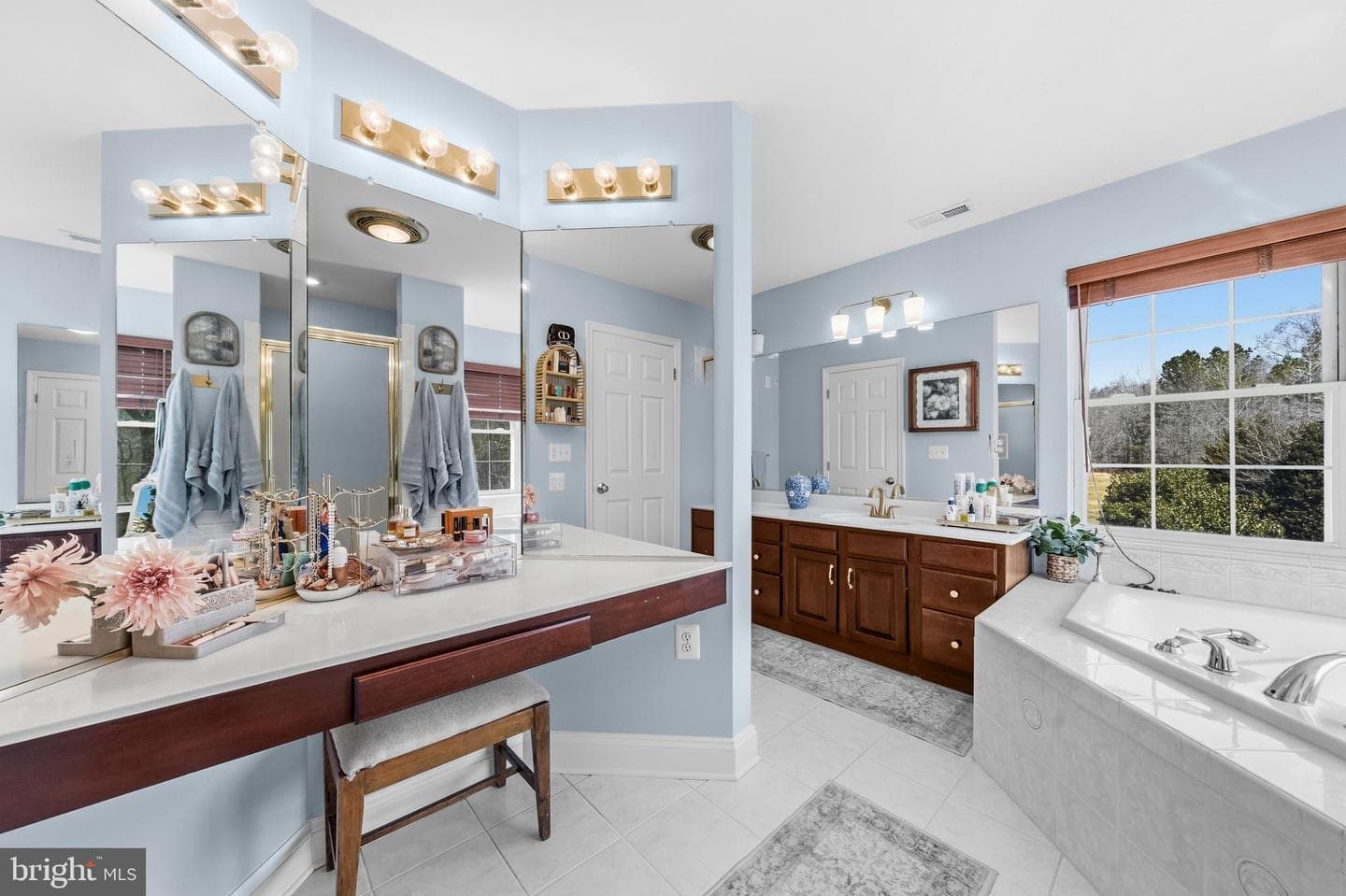 8715 Hill Spring Drive photo 38