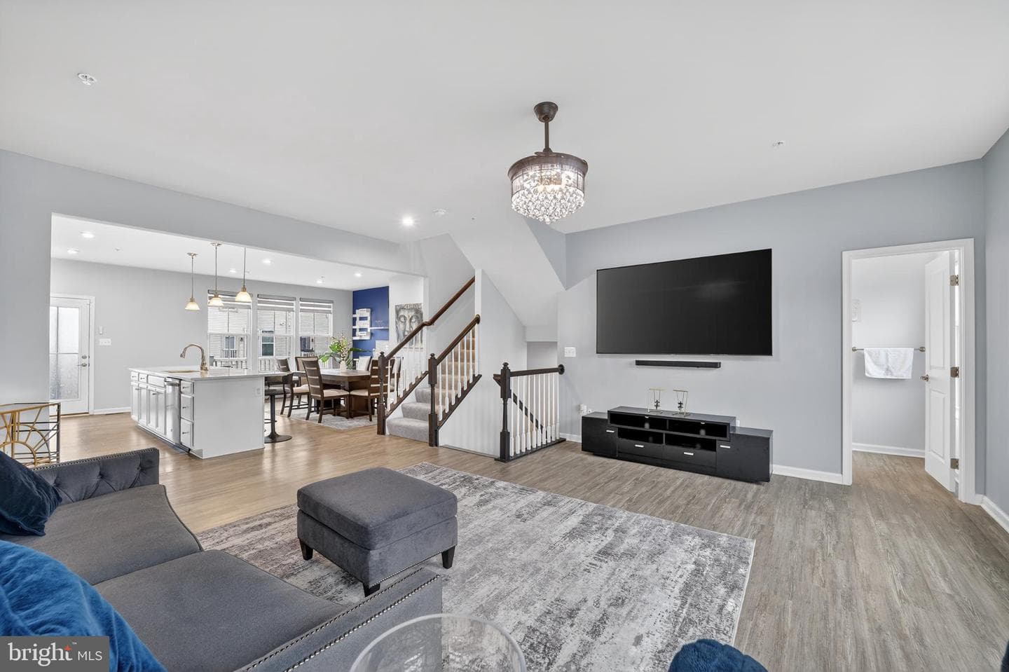 10945 Bartholomew Aly photo 8
