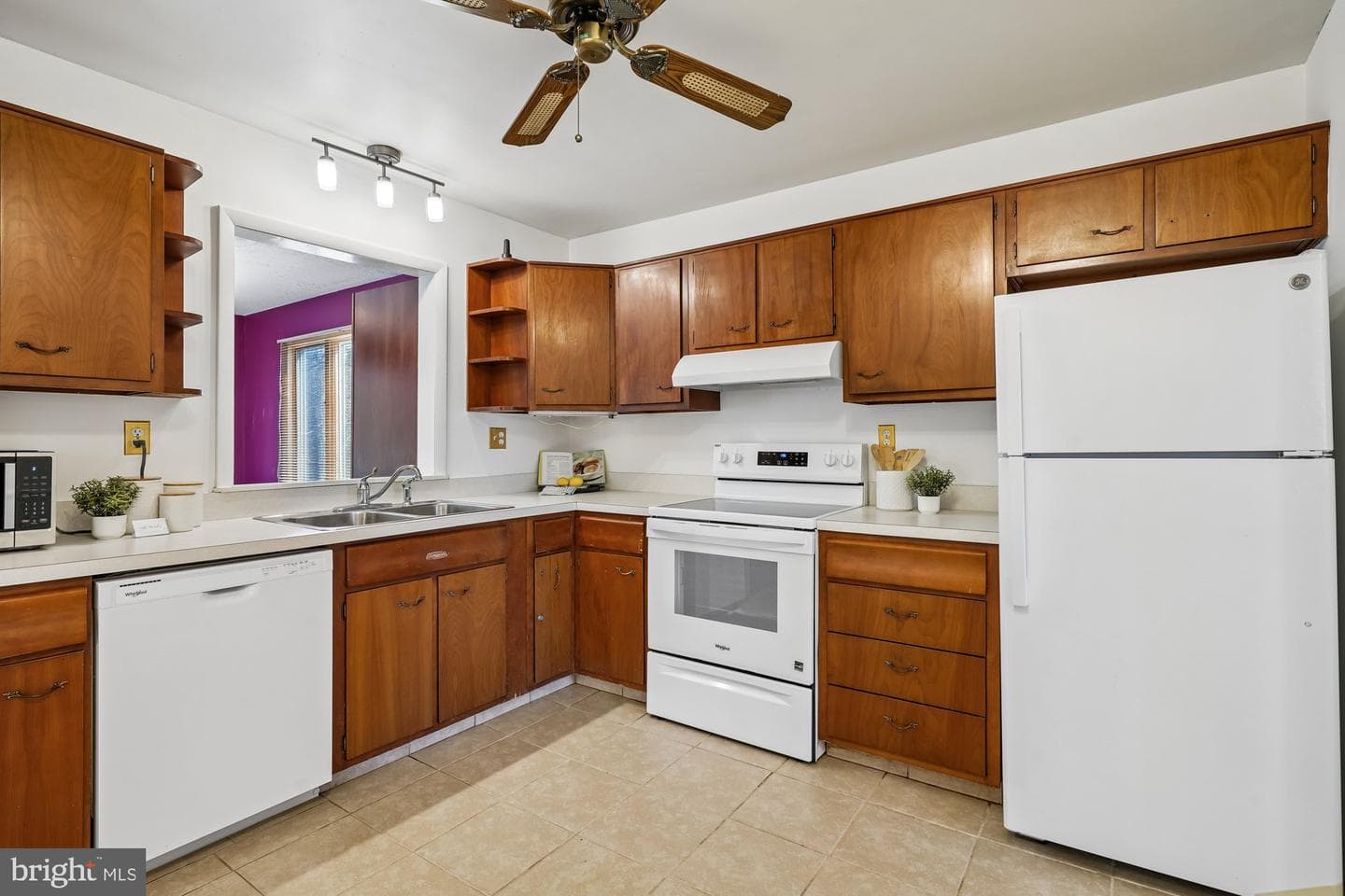 4 Walnut Hill Road photo 16