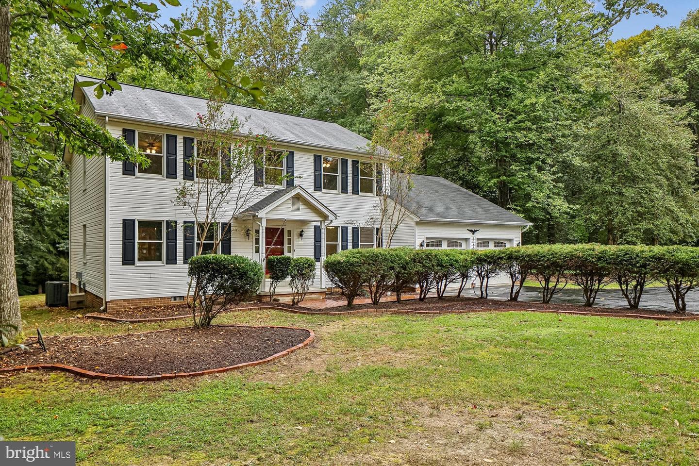 3643 Foxhall Place photo 2