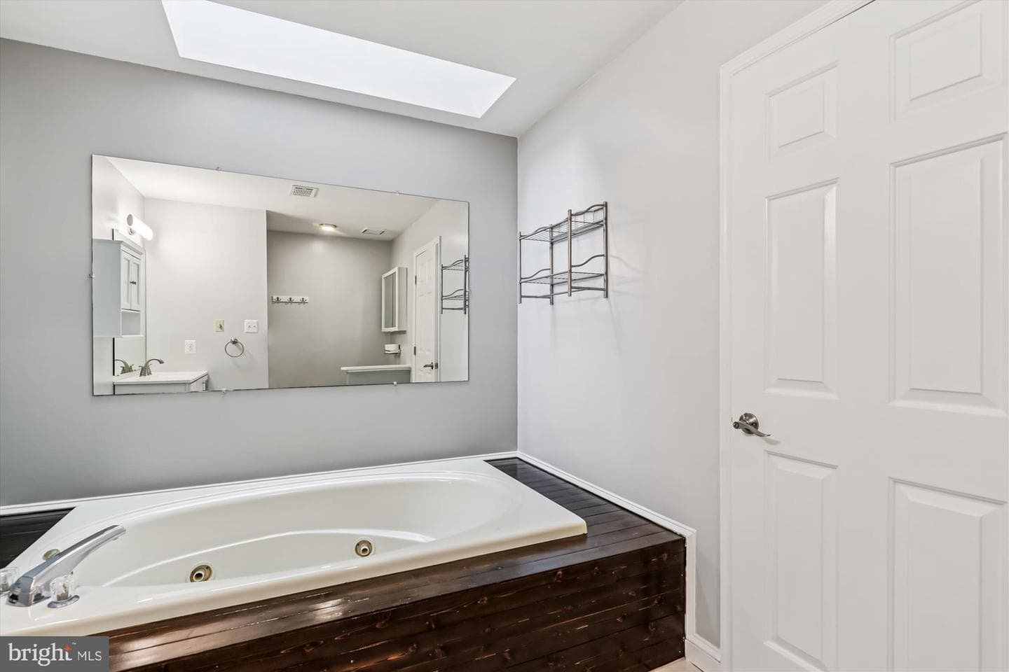 3643 Foxhall Place photo 36