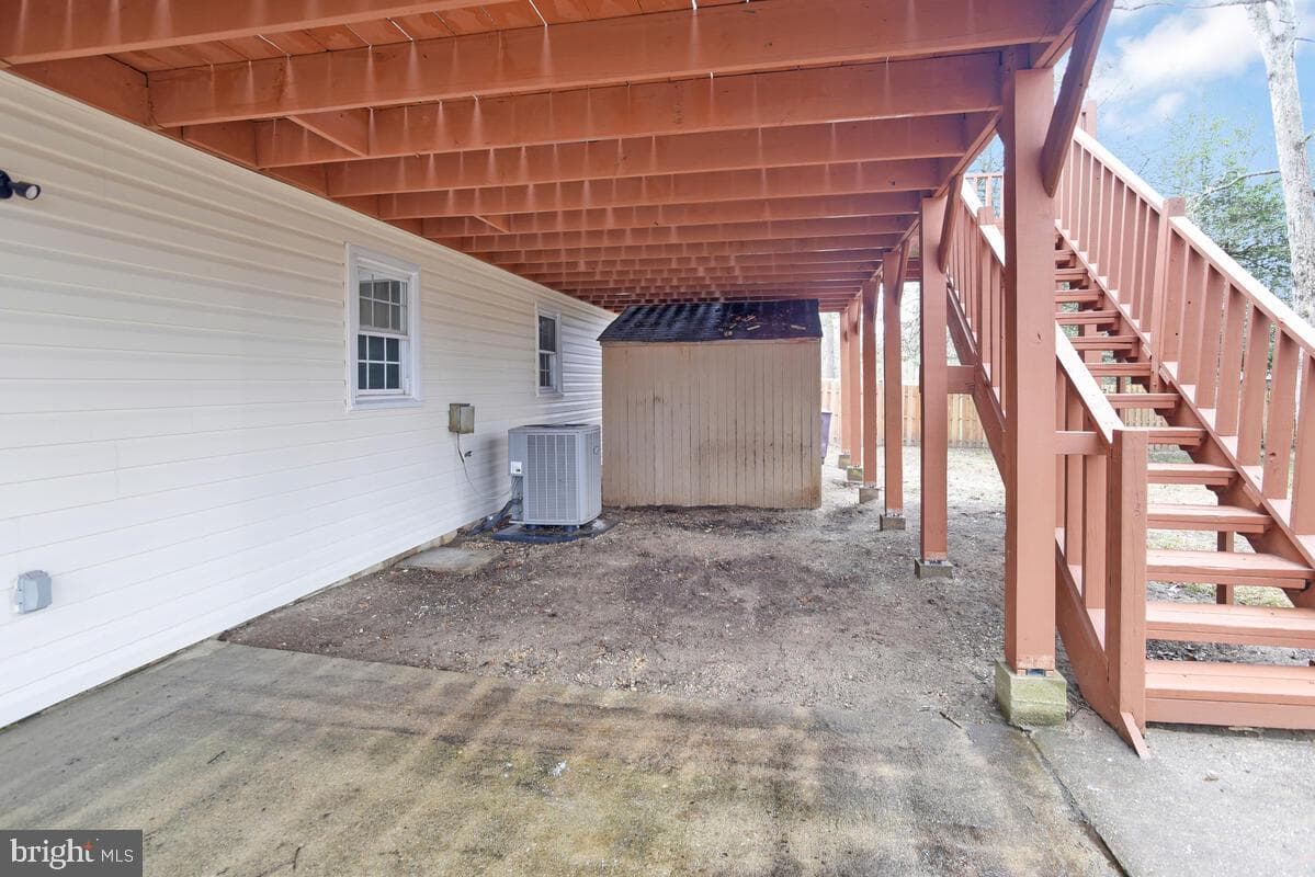 2424 Pear Tree Court photo 37