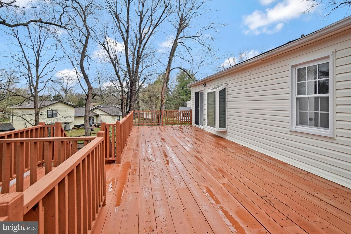 2424 Pear Tree Court photo 39