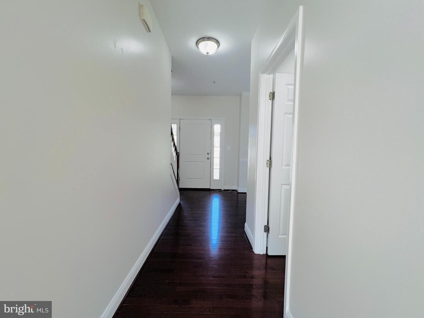 6870 Desales Place photo 11