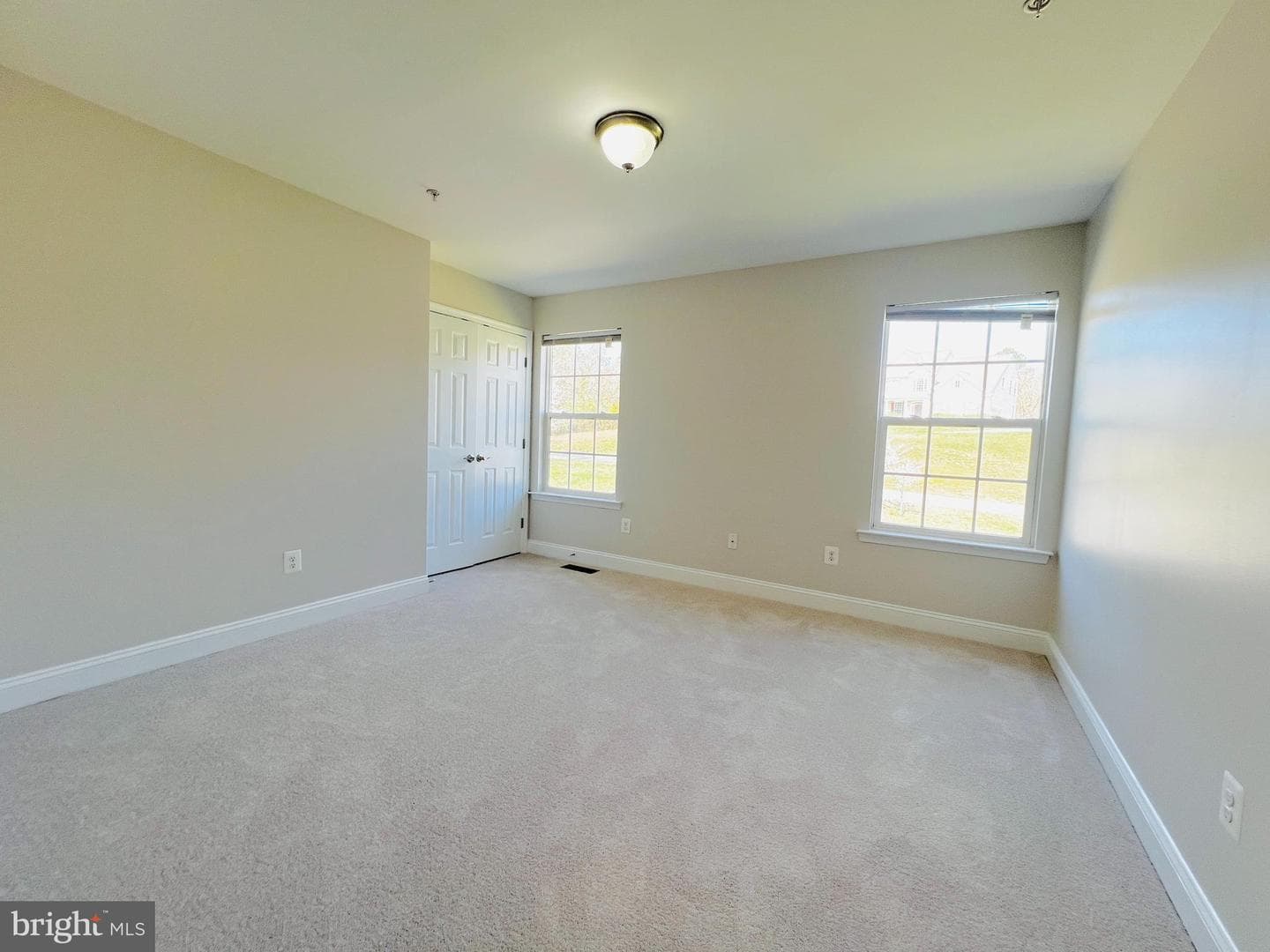 6870 Desales Place photo 26
