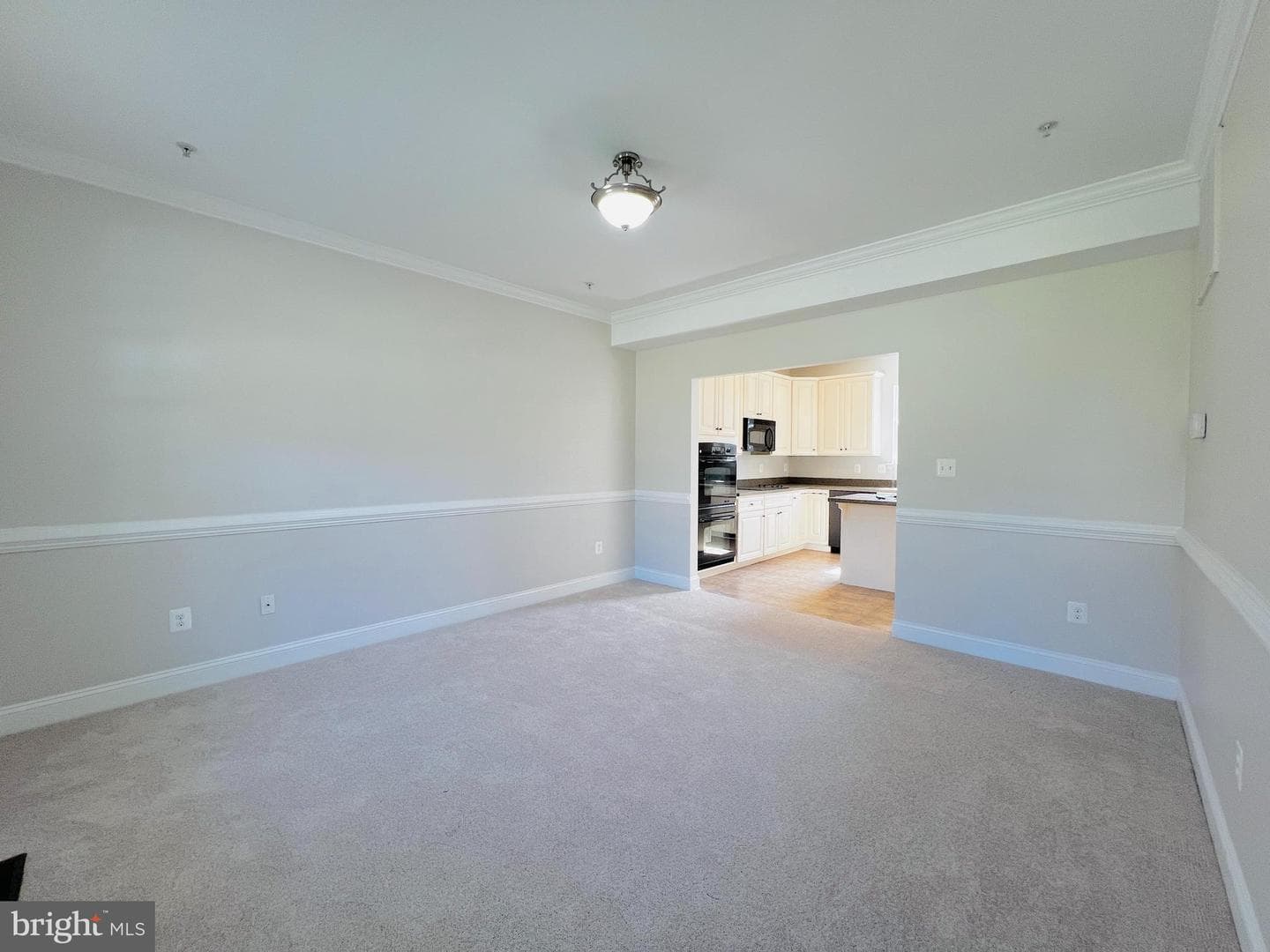 6870 Desales Place photo 3
