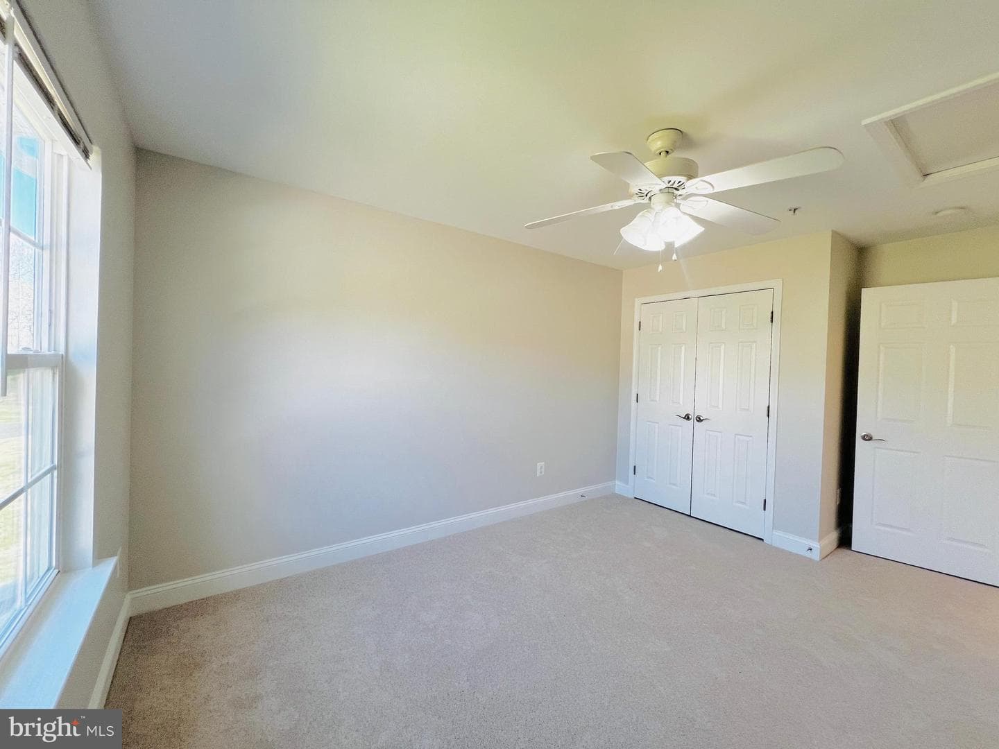 6870 Desales Place photo 31
