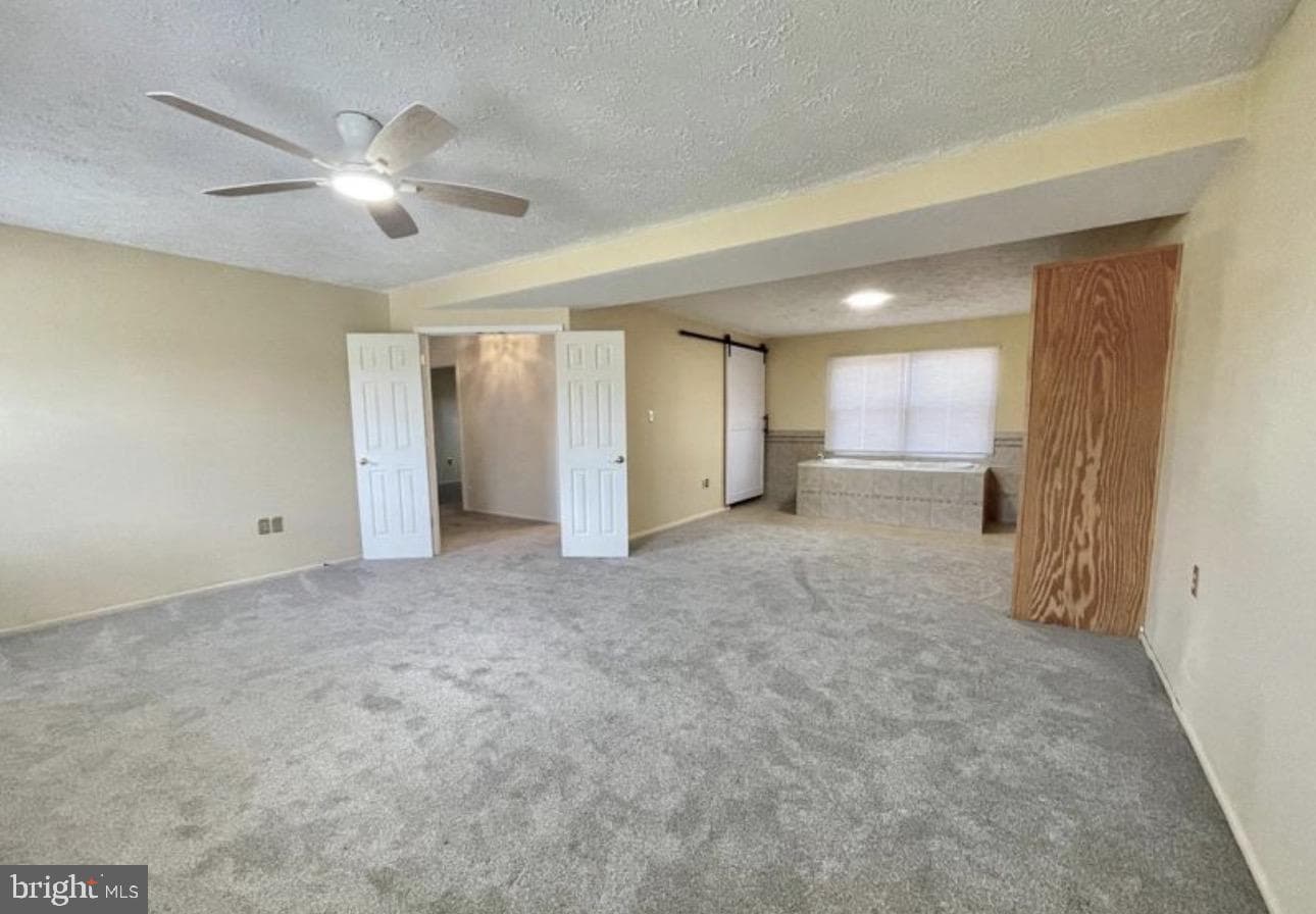 2450 Indian Court photo 21