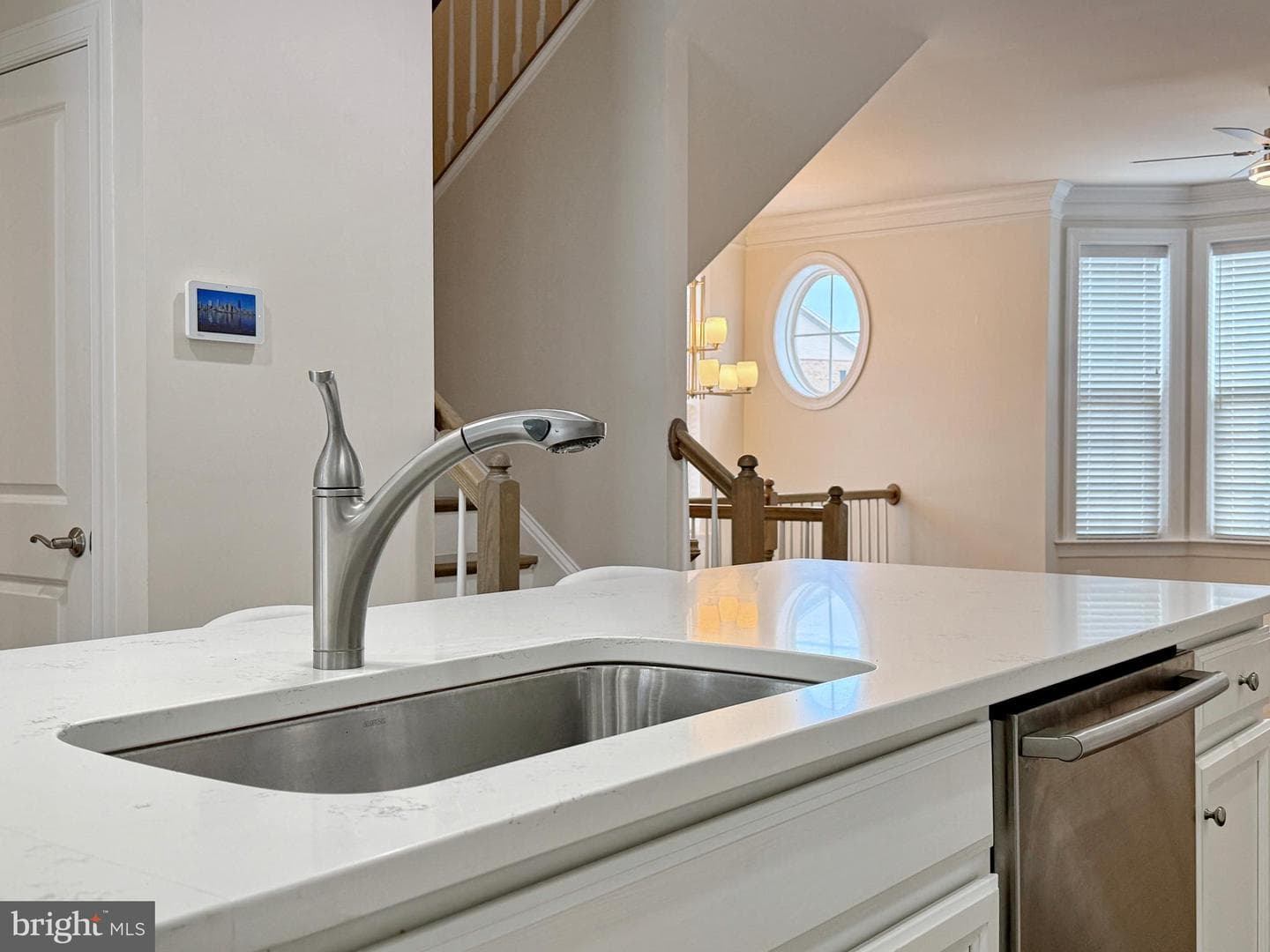 2801 Golden Gate Court photo 14