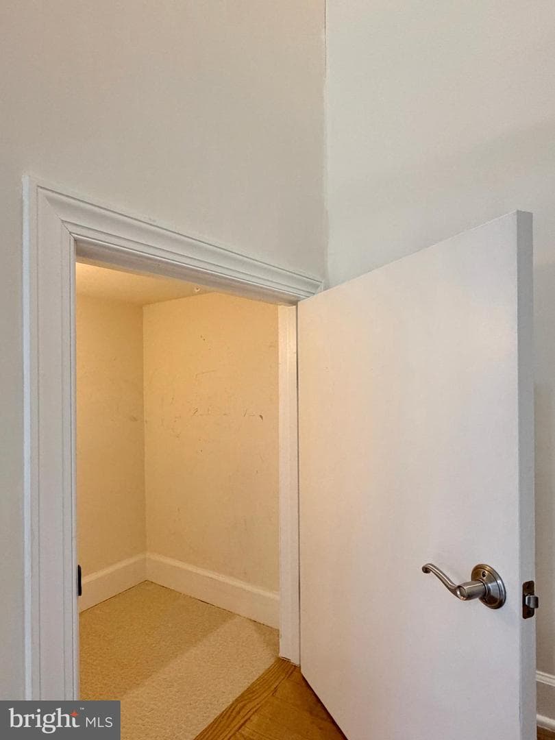 2801 Golden Gate Court photo 26