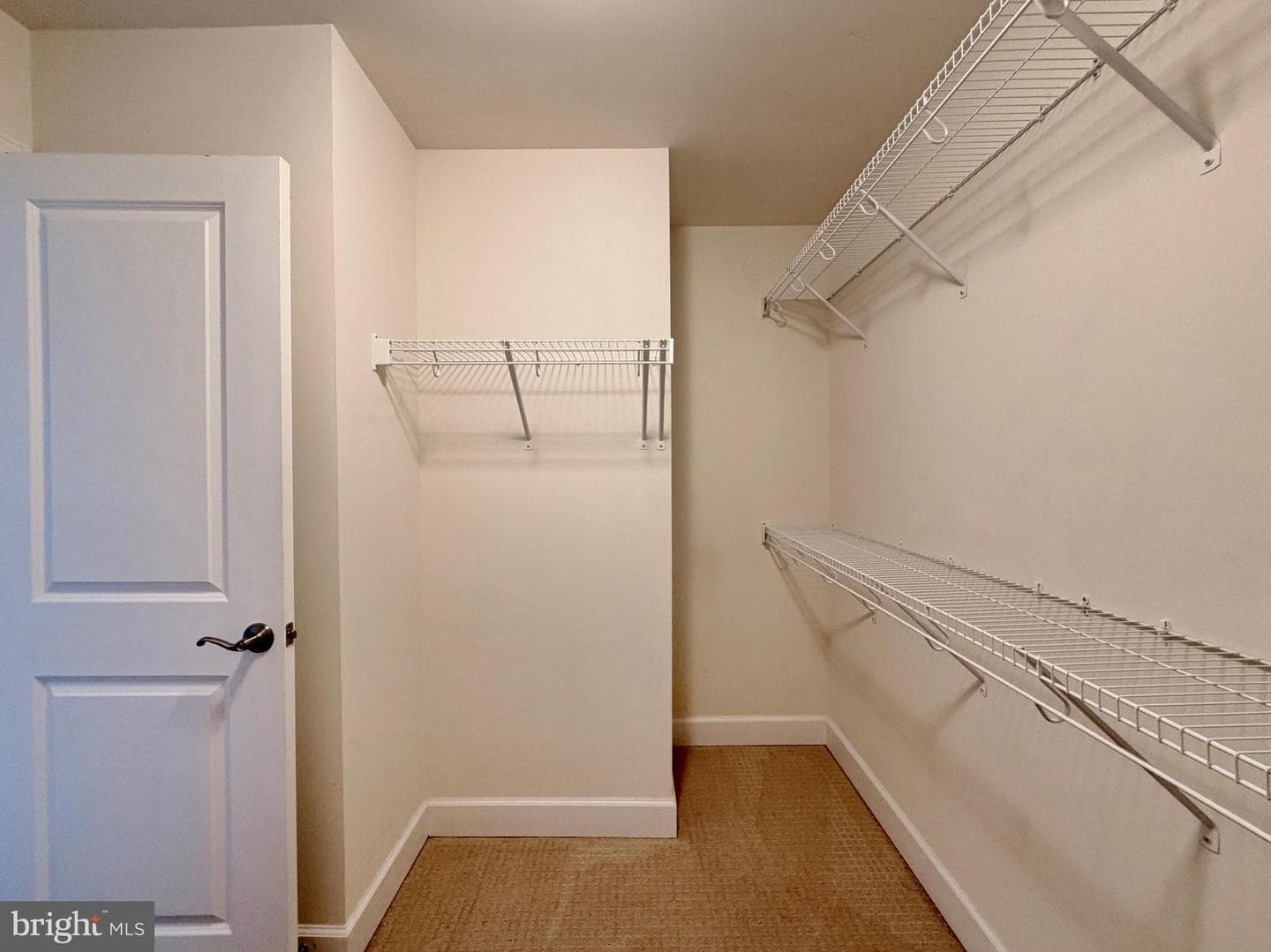 2801 Golden Gate Court photo 33