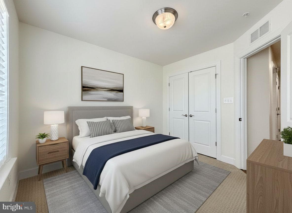 2801 Golden Gate Court photo 42