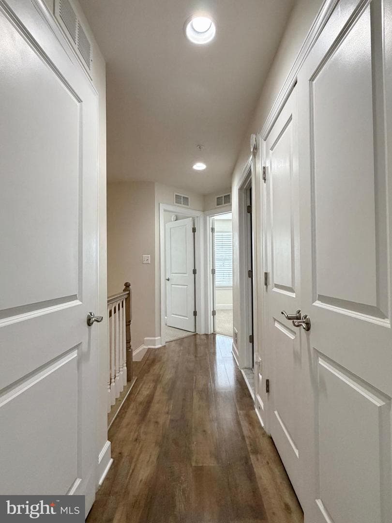 2801 Golden Gate Court photo 47