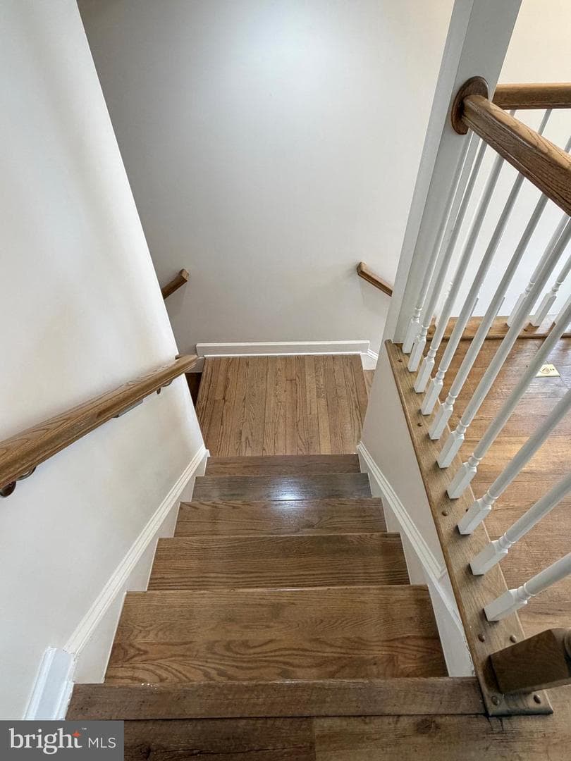 2801 Golden Gate Court photo 49