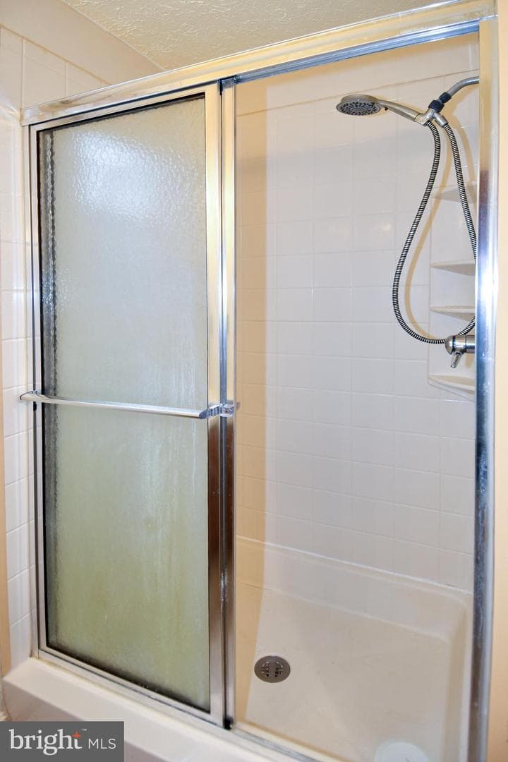 6724 Dolphin Court photo 36