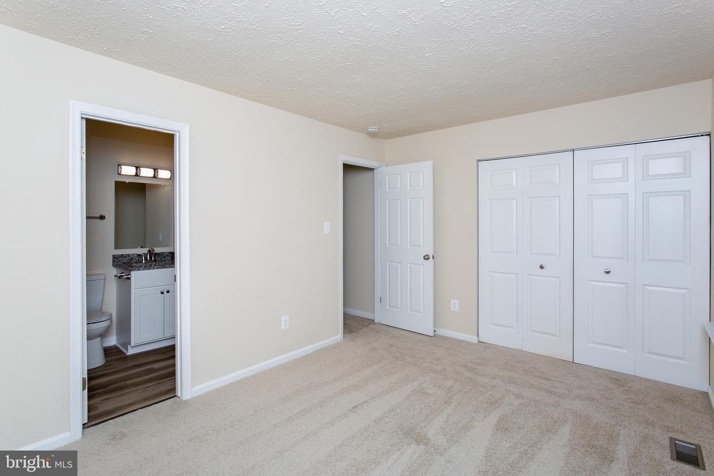 4202 Drake Court photo 30