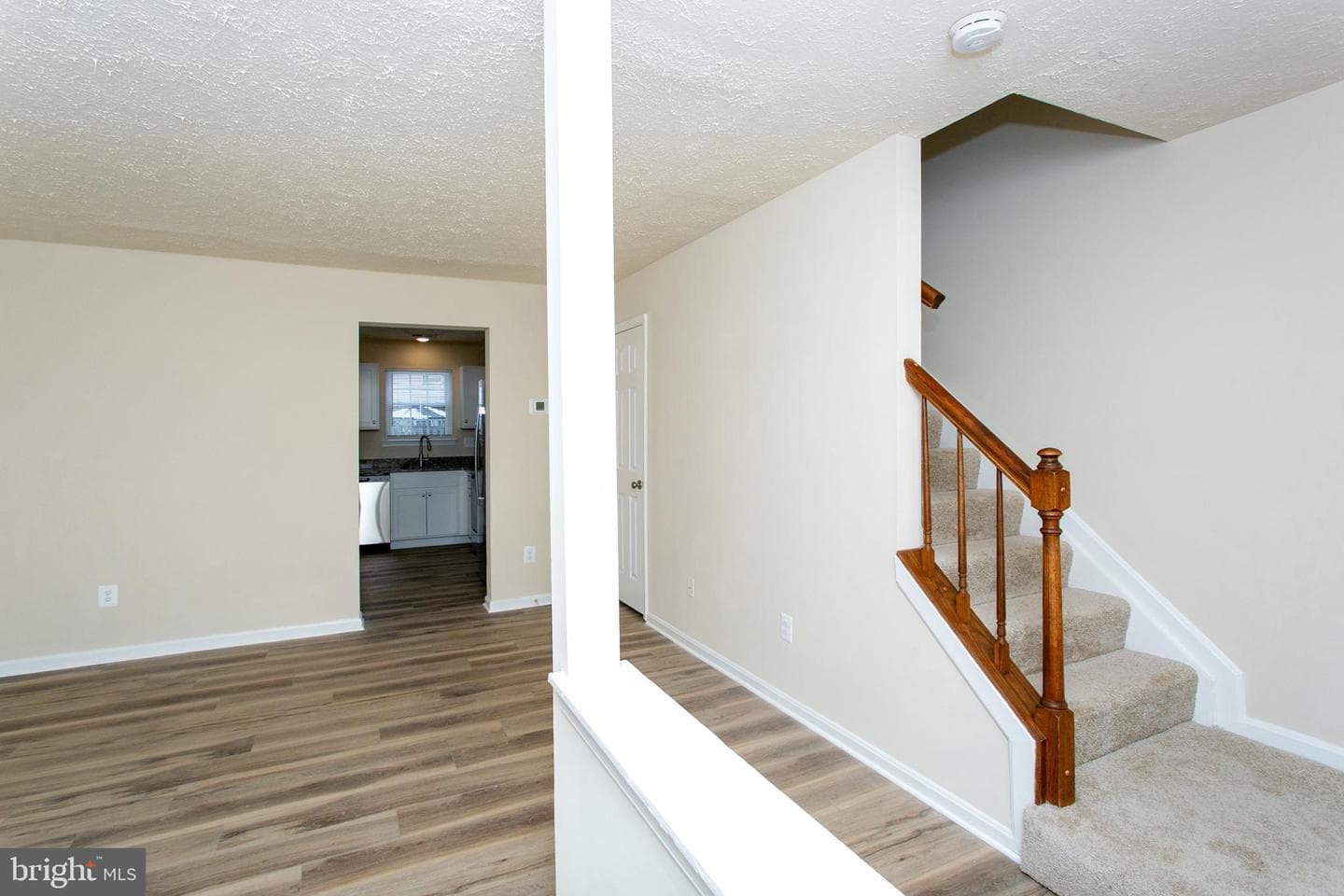 4202 Drake Court photo 5