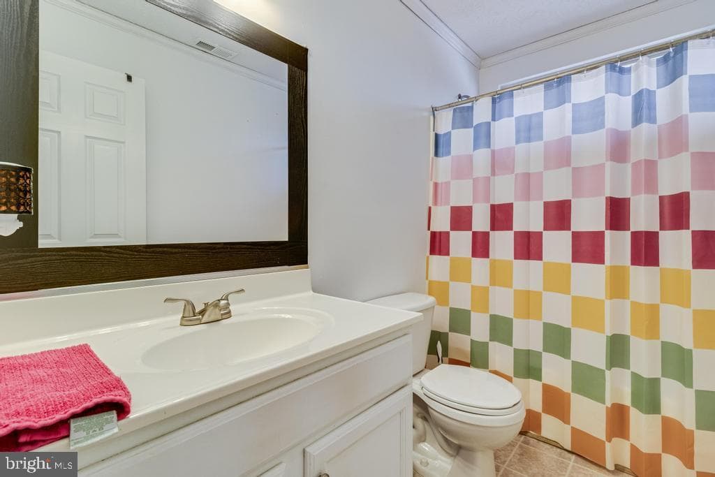 13512 Shrewsbury Court photo 17