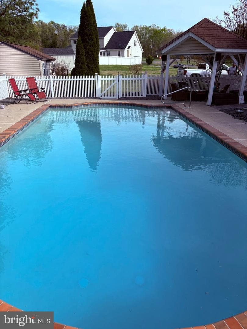 13512 Shrewsbury Court photo 31
