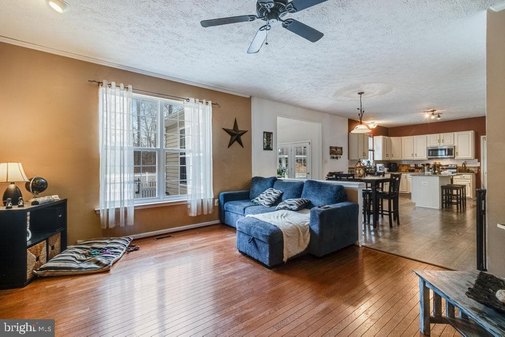 13512 Shrewsbury Court photo 9