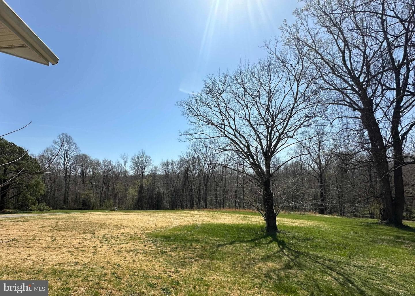 7933 Keech Road photo 14
