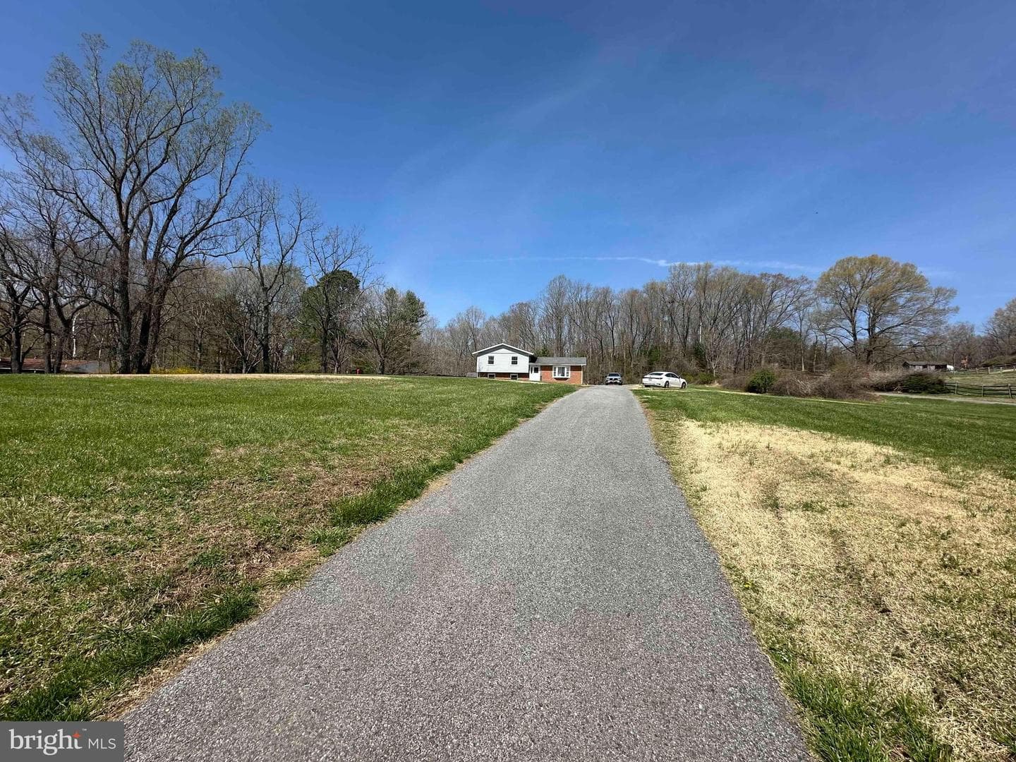 7933 Keech Road photo 15