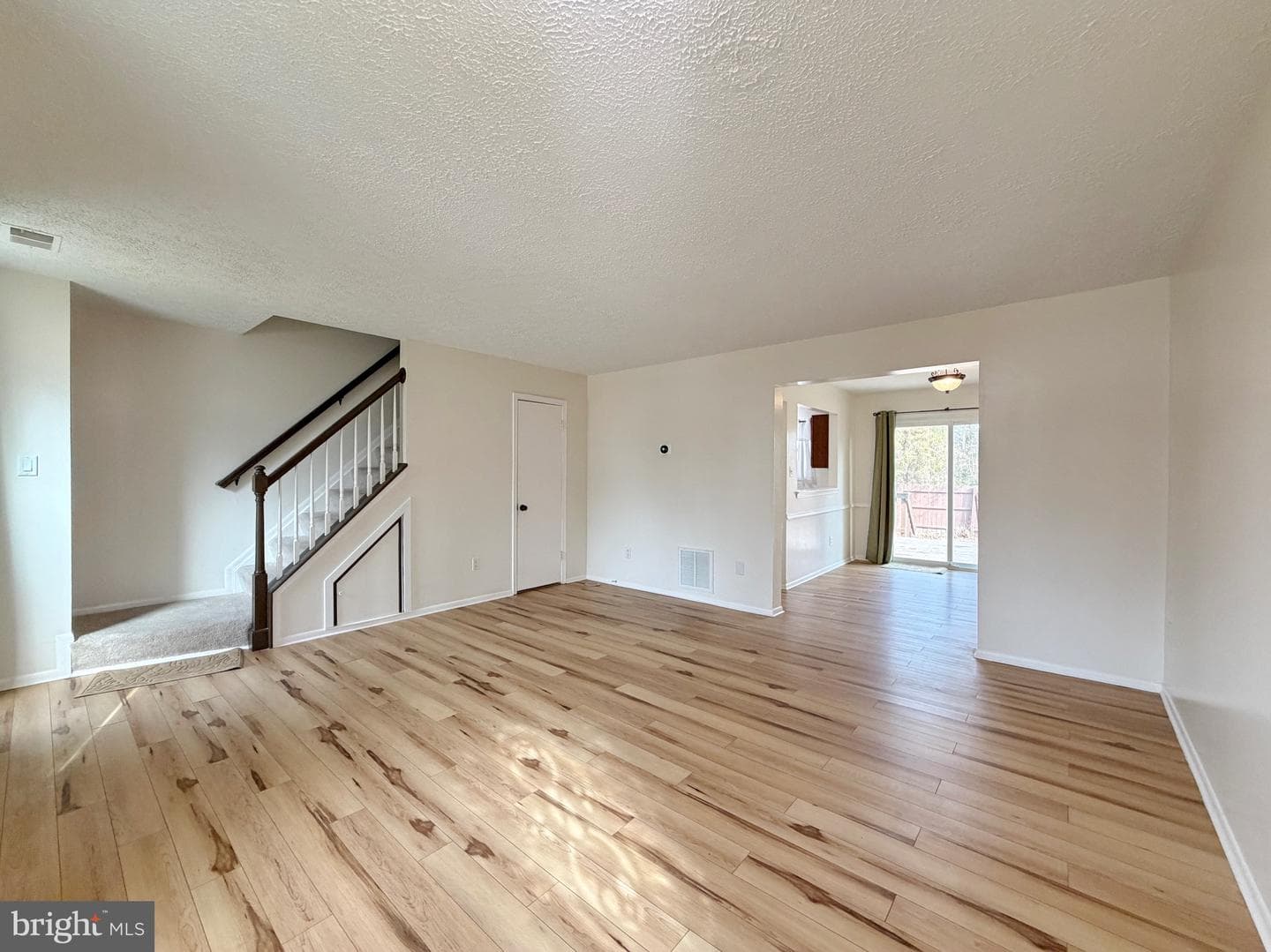824 Indian Head Avenue photo 12