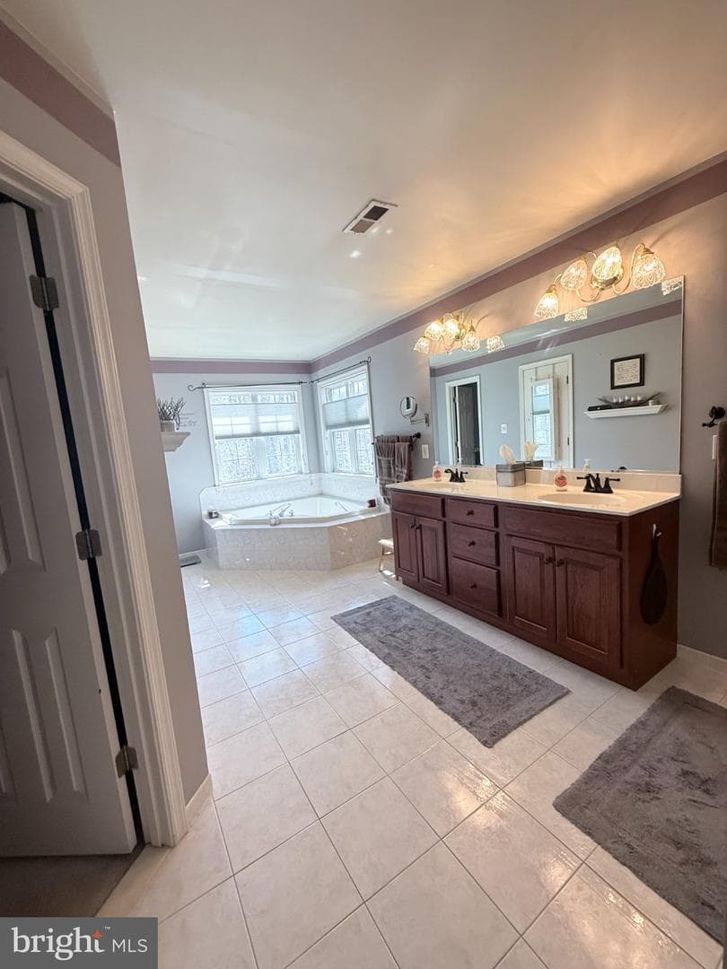 5735 Bent Pine Place photo 12