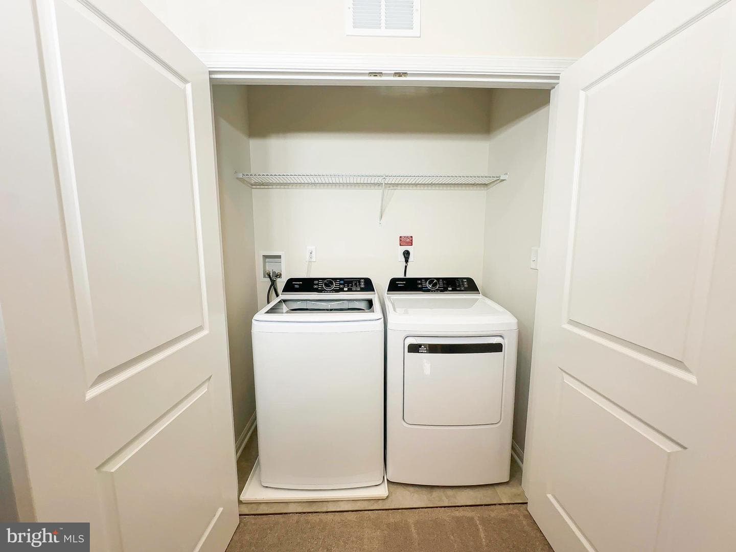 5626 Ludlow Place photo 21