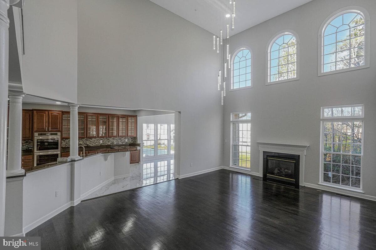 10818 Constitution Drive photo 14