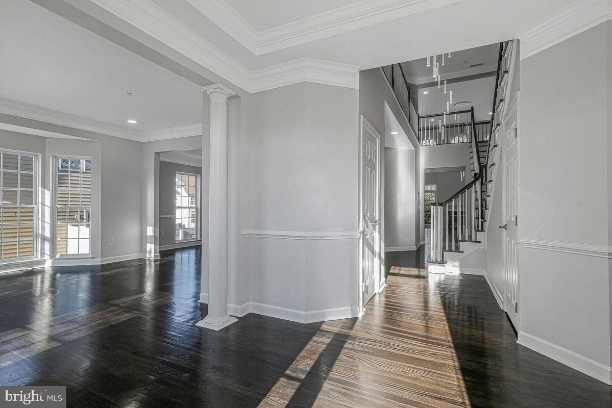 10818 Constitution Drive photo 2