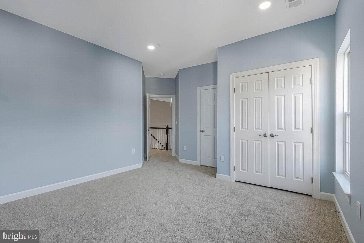 10818 Constitution Drive photo 47
